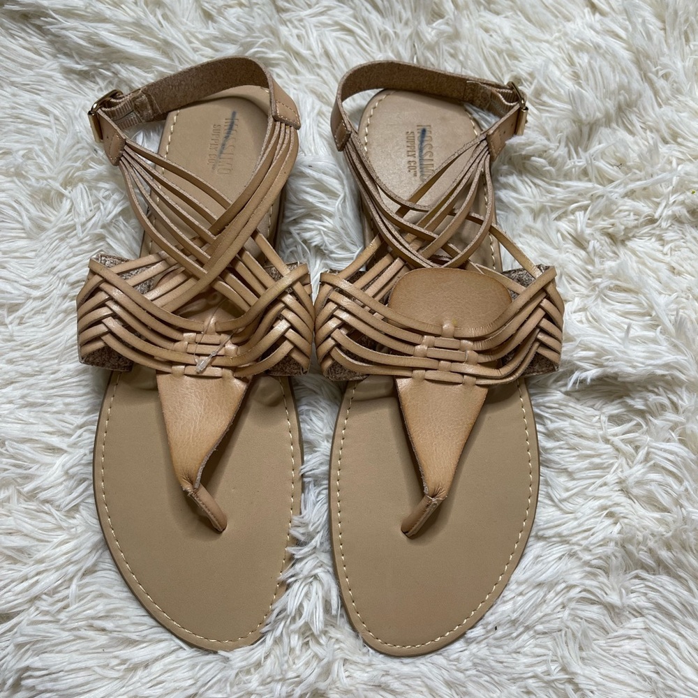 Mossimo sandals - Picture 2 of 2